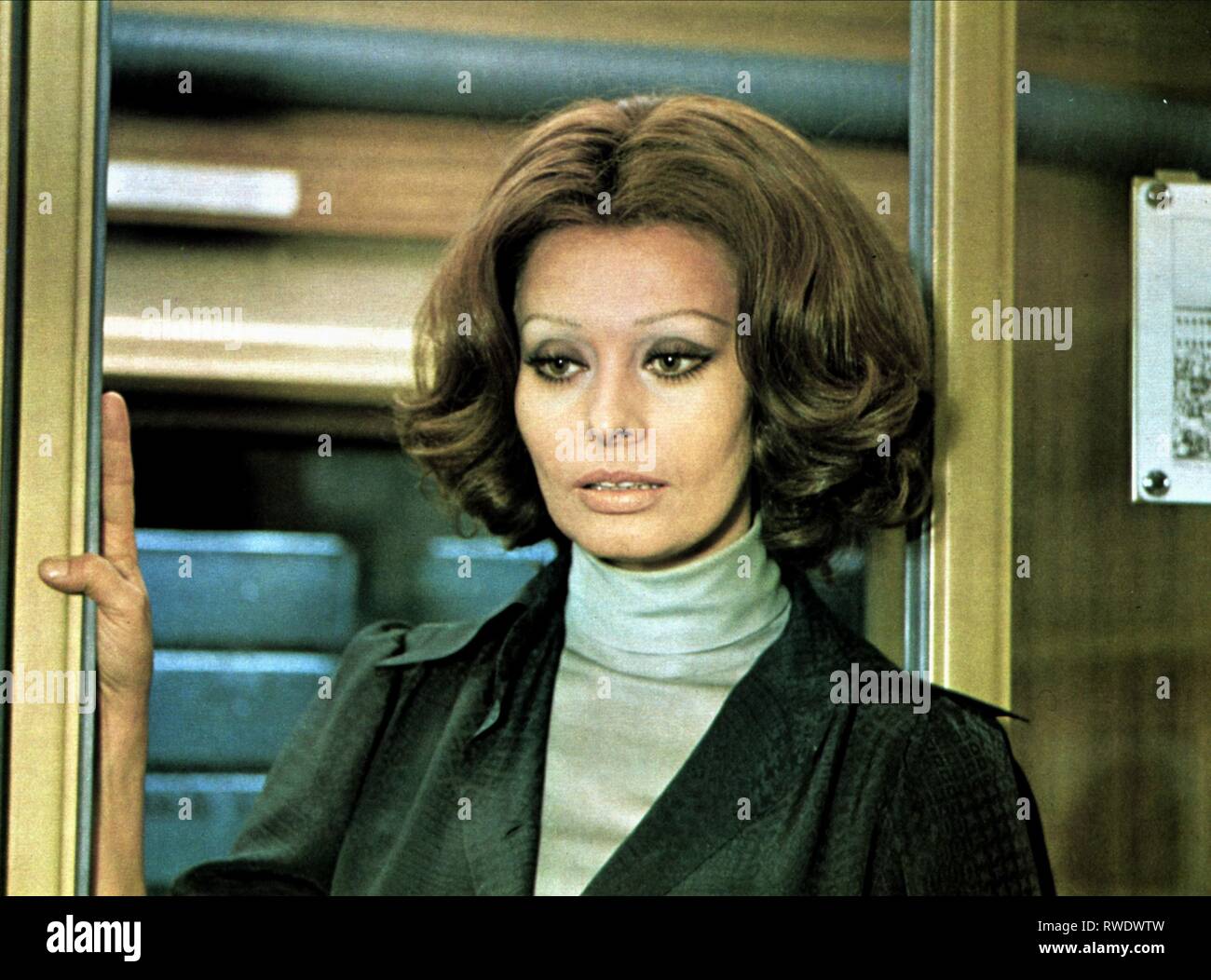 SOPHIA LOREN, DIE CASSANDRA CROSSING, 1976 Stockfoto