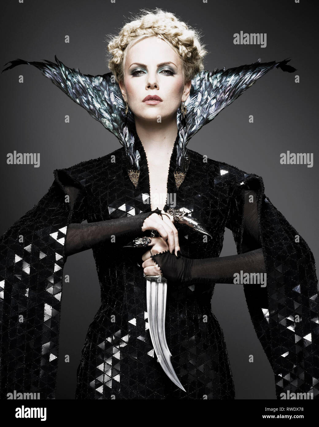 Snow White And The Huntsman Stockfotos Und Bilder Kaufen Alamy