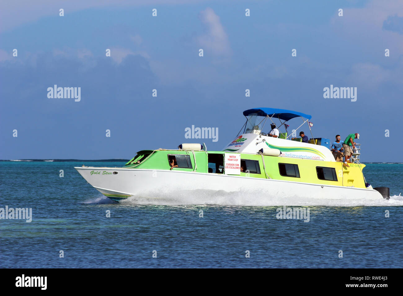 Belize Wassertaxi von San Pedro, Caye Caulker, Nördliche Cays, Belize Stockfoto