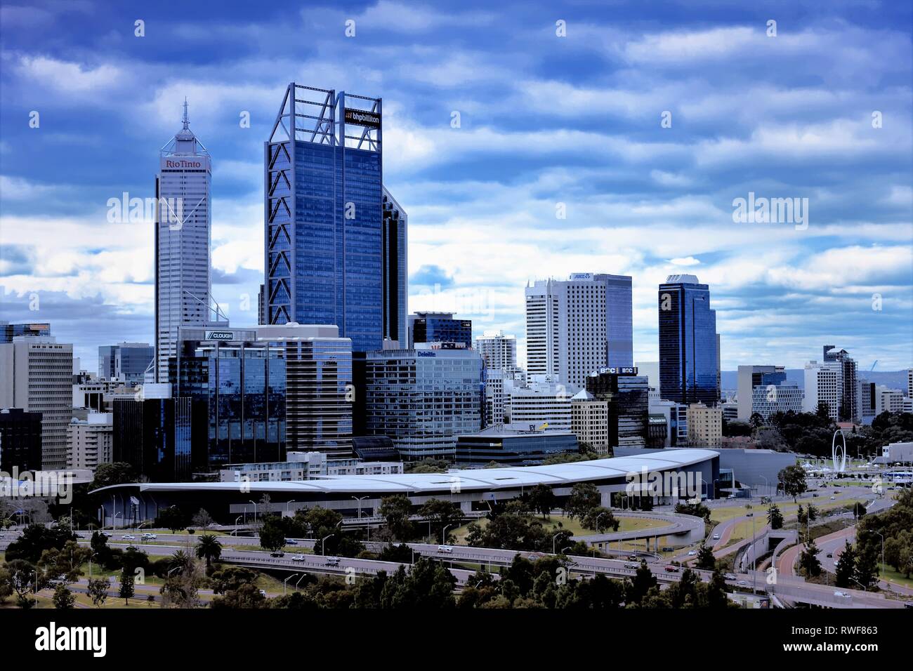 Skyline von Perth, Western Australia, vom Kings Park genommen Stockfoto