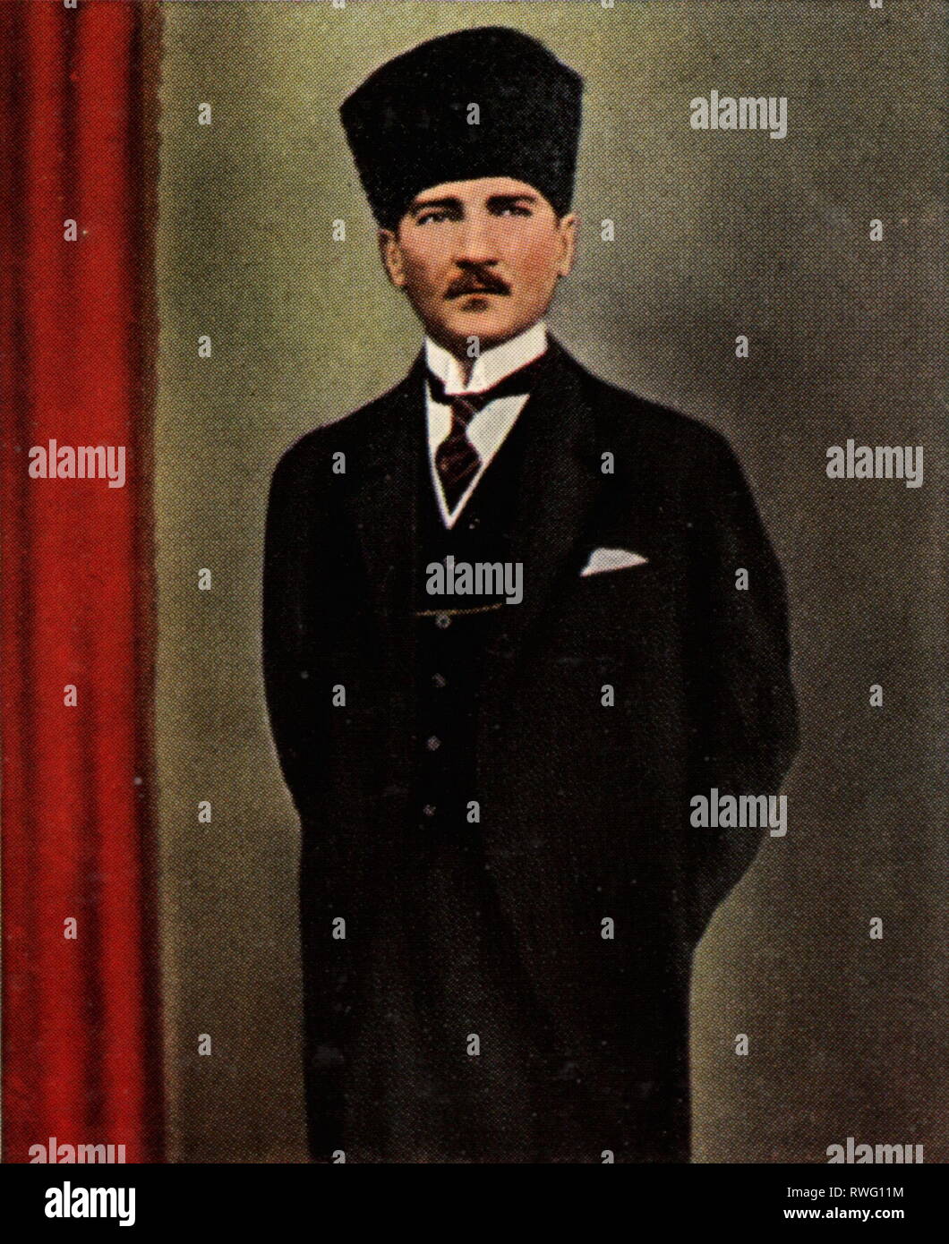 Mustafa Kemal Pascha, genannt Atatuerk, 12.3.1881 - 10.11.1938, türkische Politiker, Staatspräsident der Türkei 29.10.1923 - 10.11.1938, halbe Länge, am Tag der Ausrufung der Türkischen Republik, 29.10.1923, Farbfoto, Zigarette Karte, Serie 'Die Nachkriegszeit', 1935, Additional-Rights - Clearance-Info - Not-Available Stockfoto