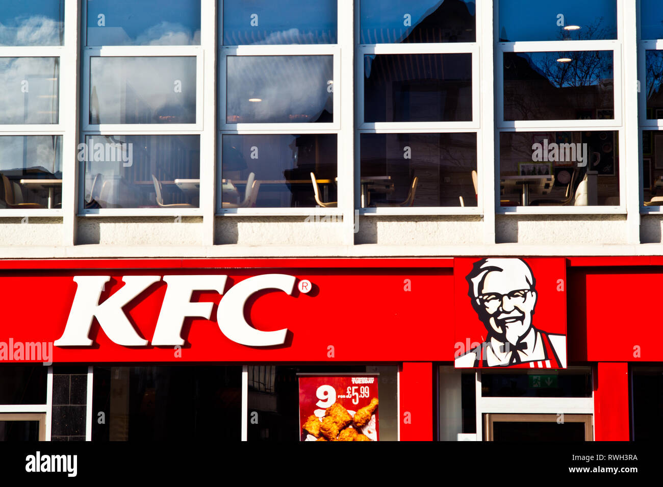 Kentucky Fried Chicken Outlet, Linthorpe Road, Middlesbrough, Cleveland, England Stockfoto