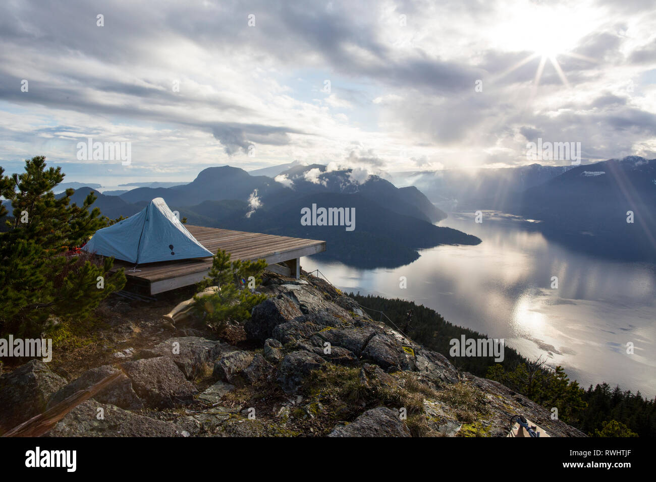 Camping auf führenden Peak, Amboss Island, British Columbia, Kanada Stockfoto