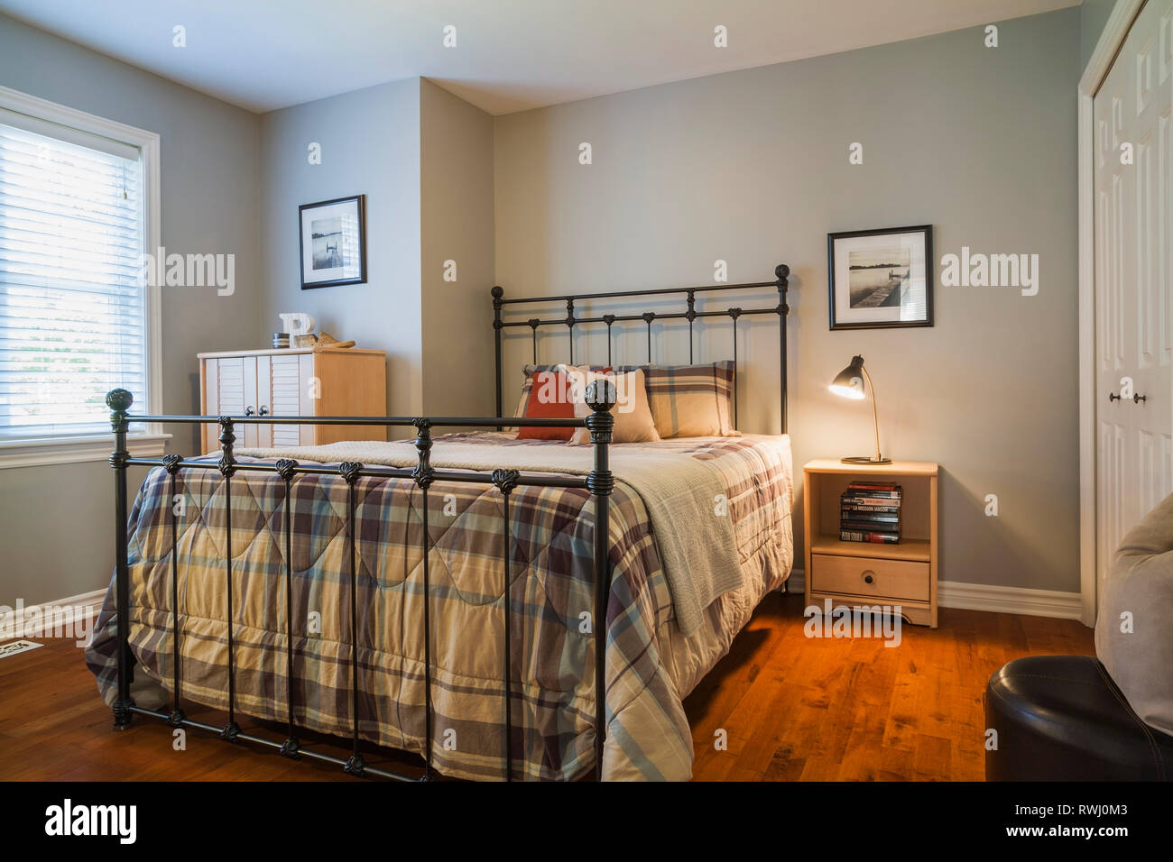 Schlafzimmer Beige Braun