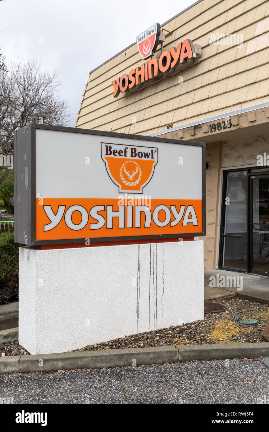 Yoshinoya, Rindfleisch, Schüssel, Japanisch gyudon (Rindfleisch Schüssel), Restaurant, Schild, Cupertino, Kalifornien, USA Stockfoto