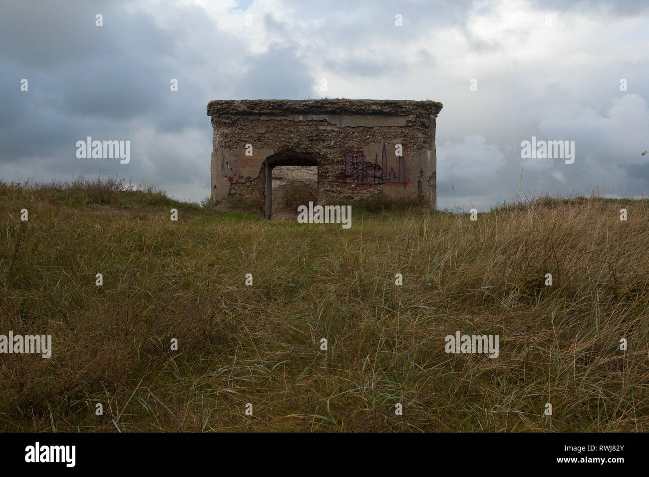 Alte Küstenlinie Befestigungsanlage aus dem ehemaligen sowjetischen Militärbasis, Liepaja, Karosta, Lettland Stockfoto