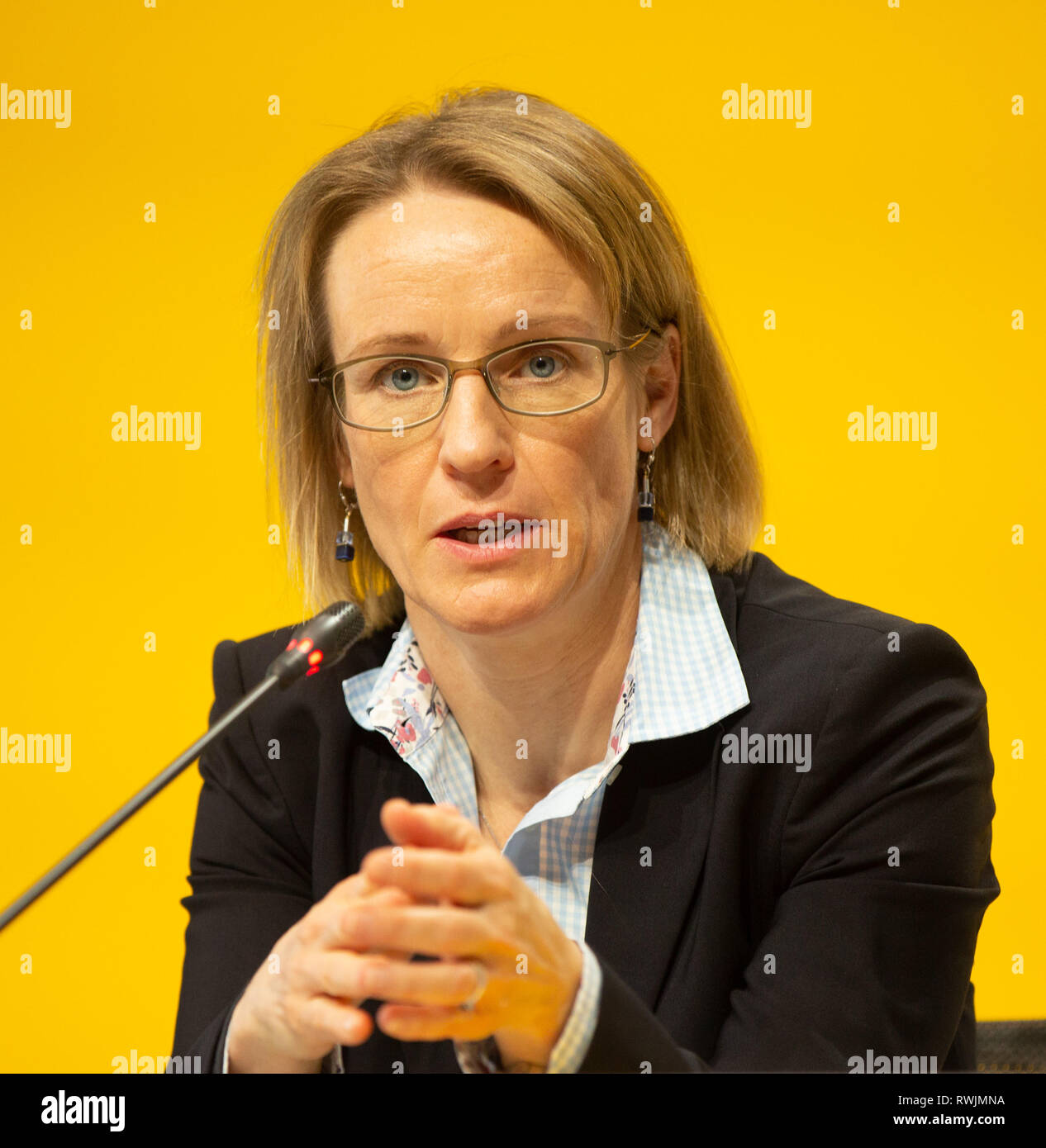 Bonn, Deutschland, 7. März 2019, Deutsche Post DHL, Bilanz- Pressekonferenz: FINANZVORSTAND Melanie Kreis. Credit: Jürgen Schwarz/Alamy leben Nachrichten Stockfoto