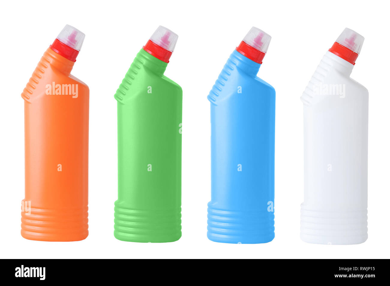 Haushaltschemikalien. Vier mehrfarbige Flasche. Weiß isolieren Stockfoto
