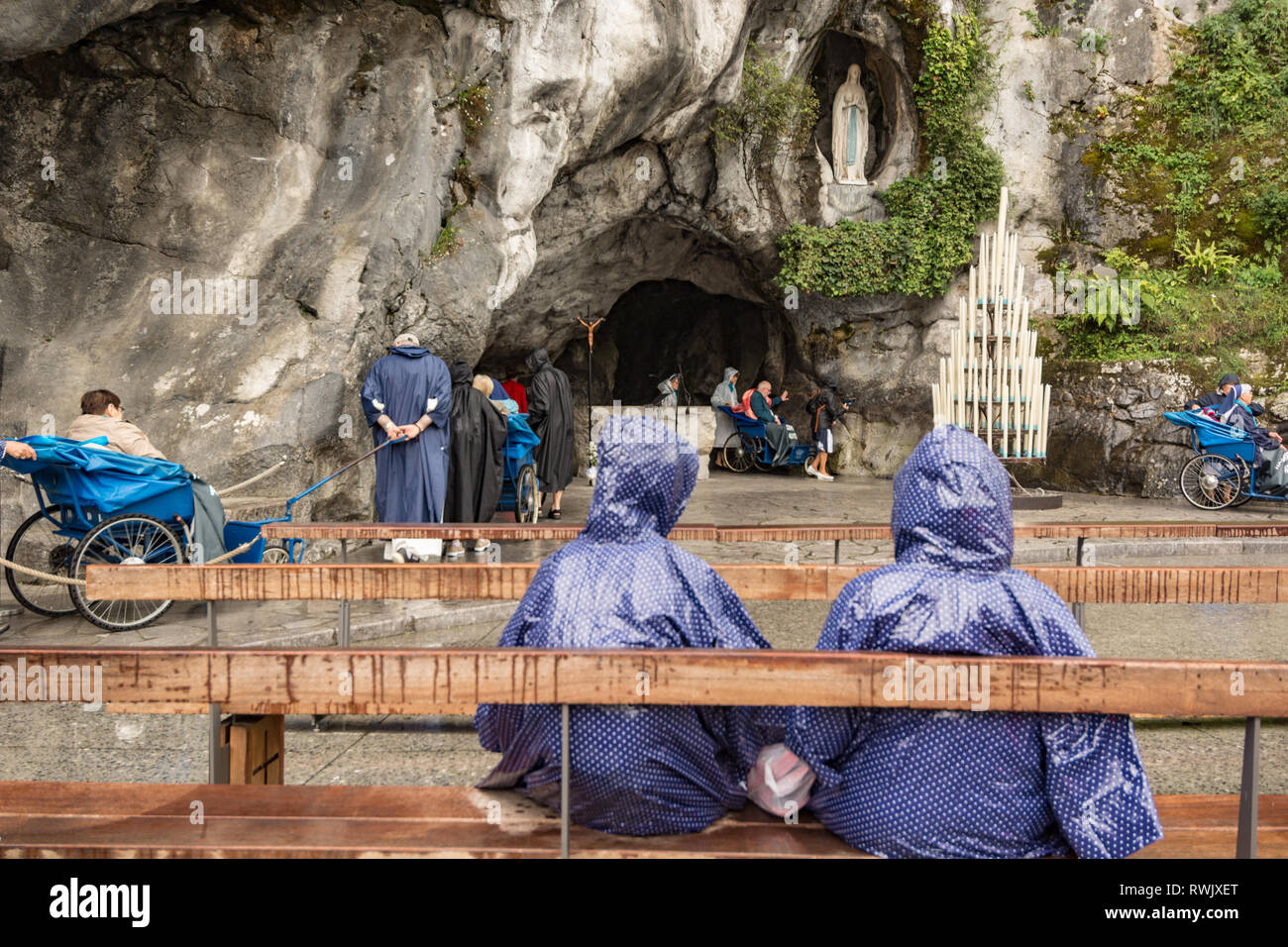 Grotte der Heiligen Bernadette, Lourdes, Frankreich Stockfotografie - Alamy