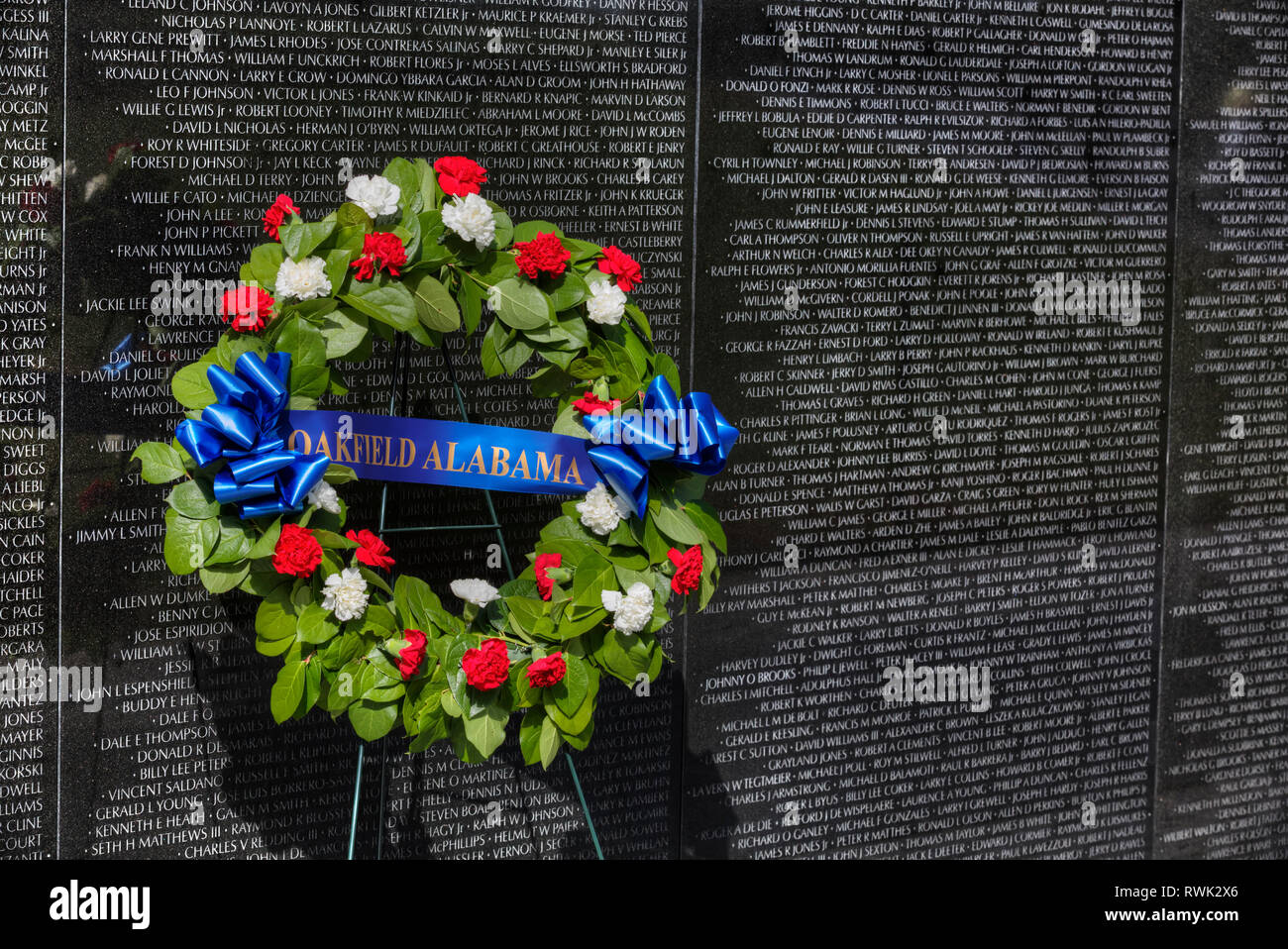 Kranz, Vietnam Veterans Memorial, Washington D.C., Vereinigte Staaten von Amerika Stockfoto