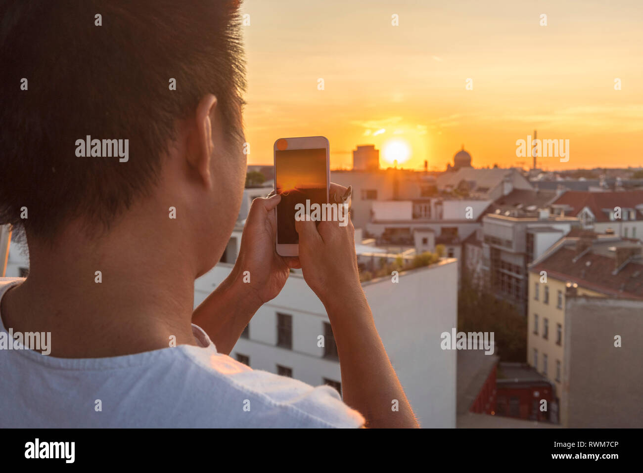 Man Skyline bei Sonnenuntergang, Berlin, Deutschland Stockfoto