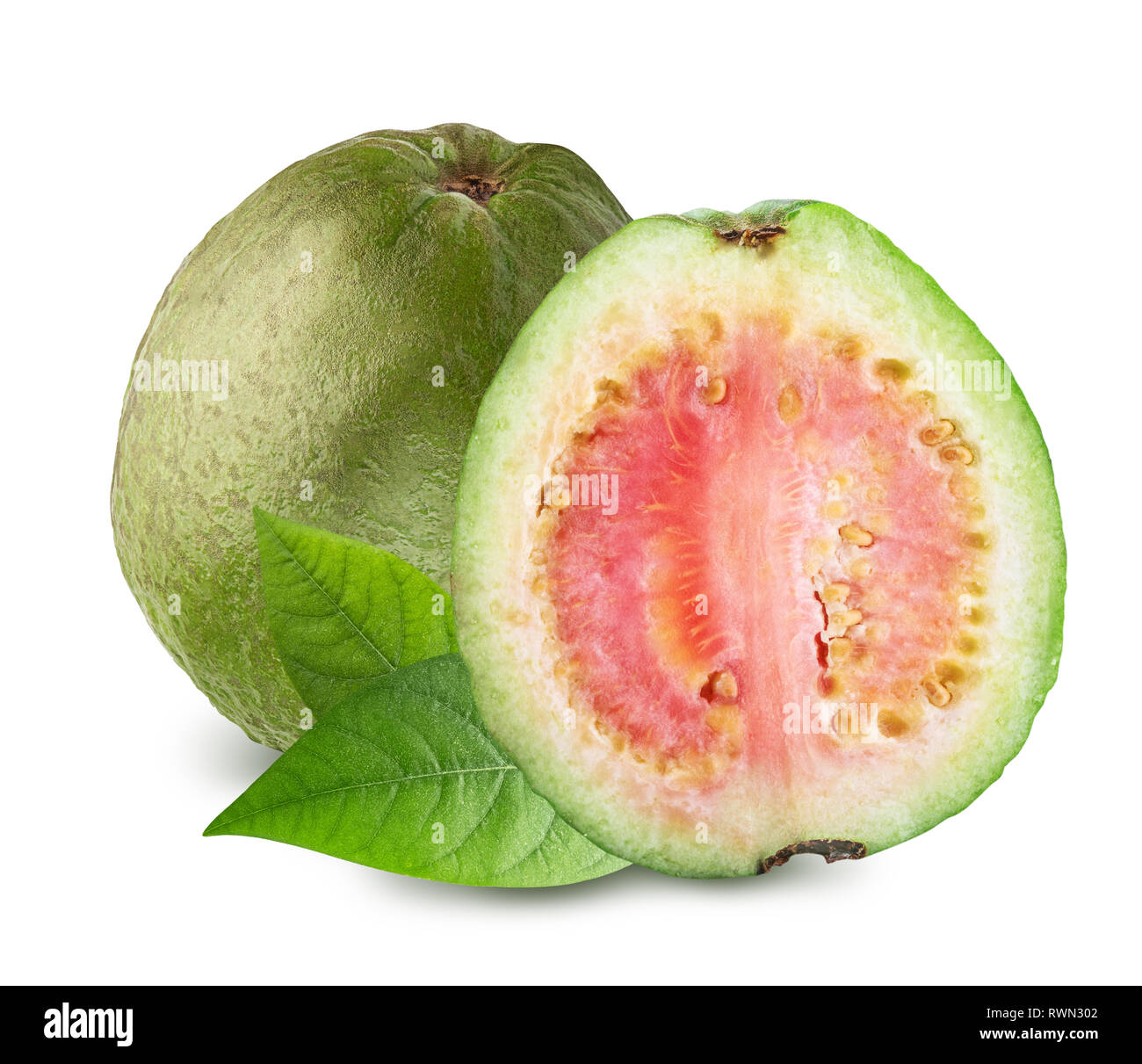 Guave Obst auf weißem Hintergrund. Freistellungspfad Stockfoto