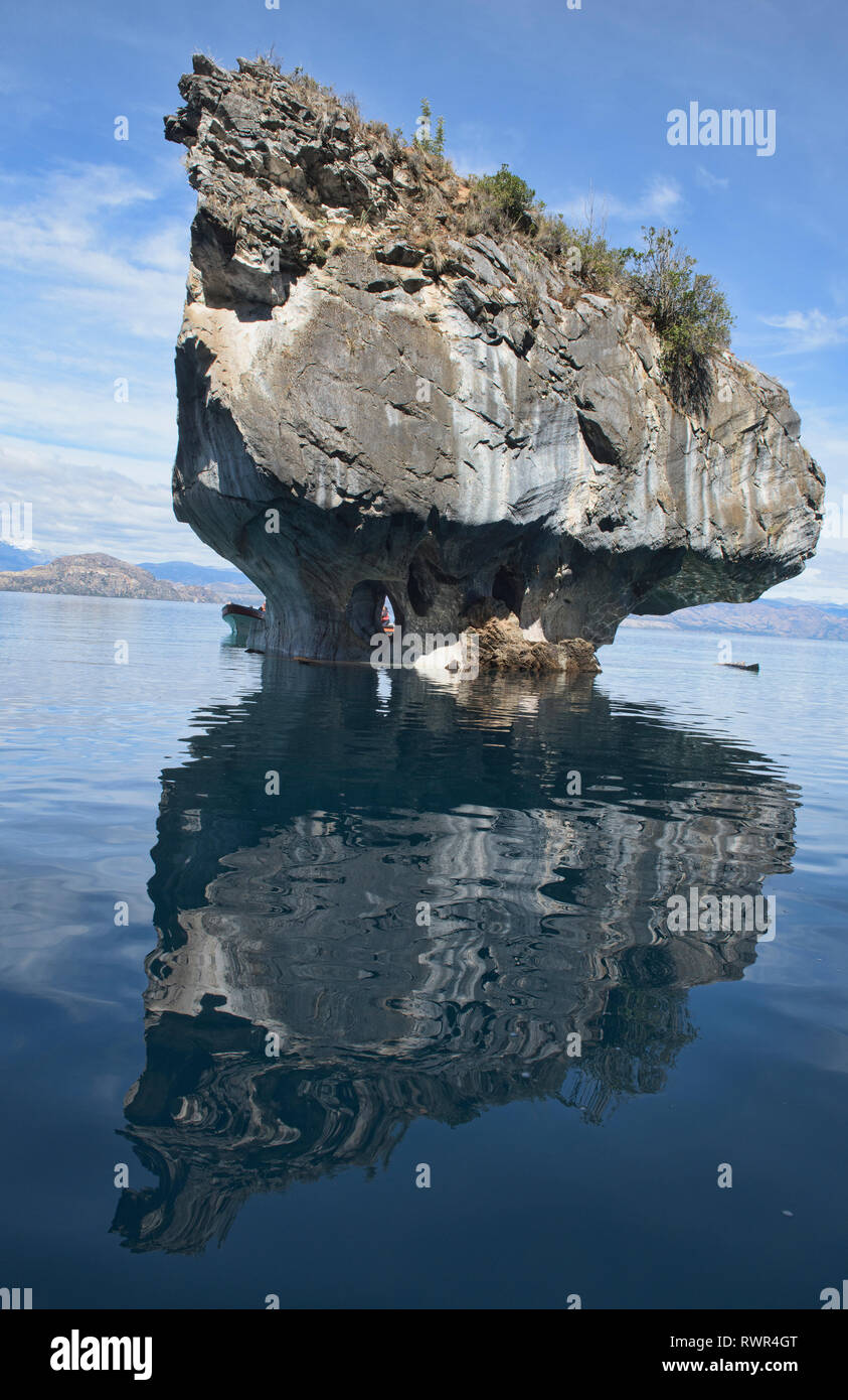 Geformten Felsformationen An Der Marmor Hohlen Capilla De Marmol Am Lago General Carrera Rio Tranquilo Aysen Patagonien Chile Stockfotografie Alamy