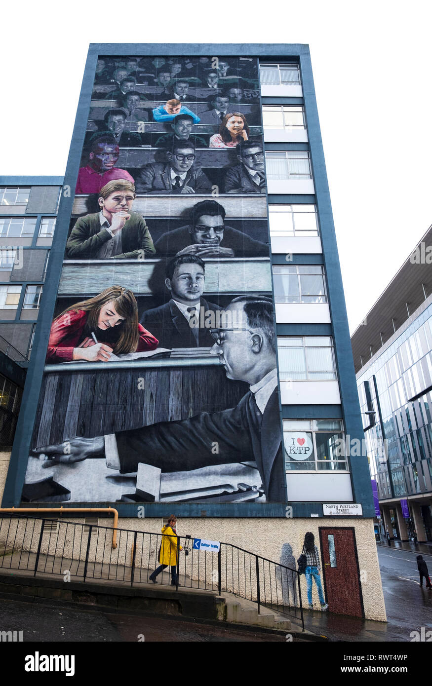 Wandbilder auf Gebäude im Zentrum von Glasgow, Schottland, Großbritannien gemalt. Stockfoto