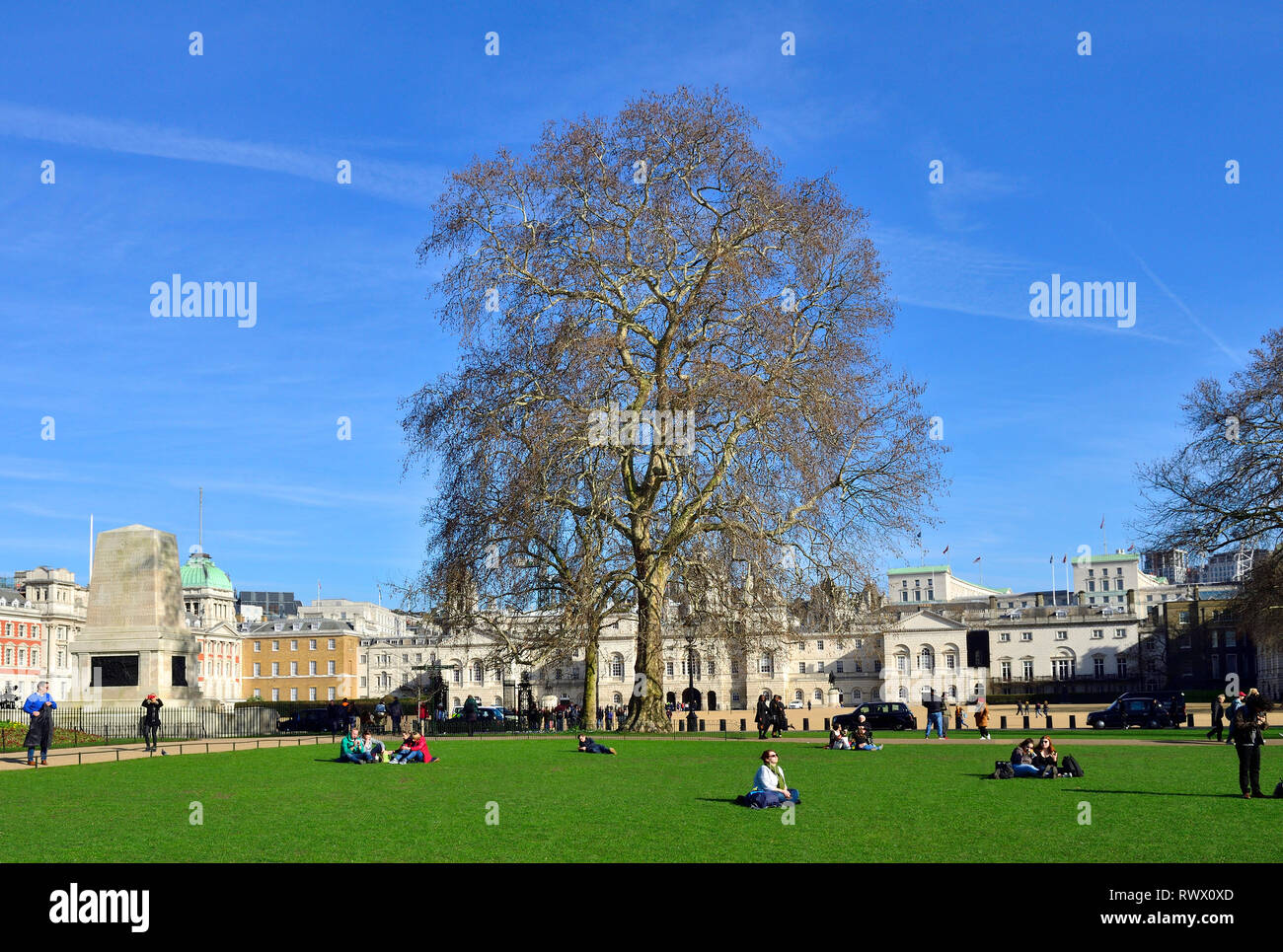 London, England, UK. St James's Park - einem warmen sonnigen Tag im Februar 2019 Stockfoto