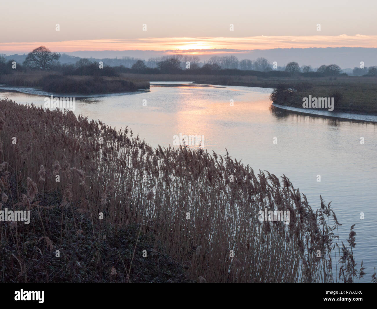 Wunderschöne Landschaft Dedham wasser Szene außerhalb der Natur Landschaft, Essex, England, Großbritannien Stockfoto