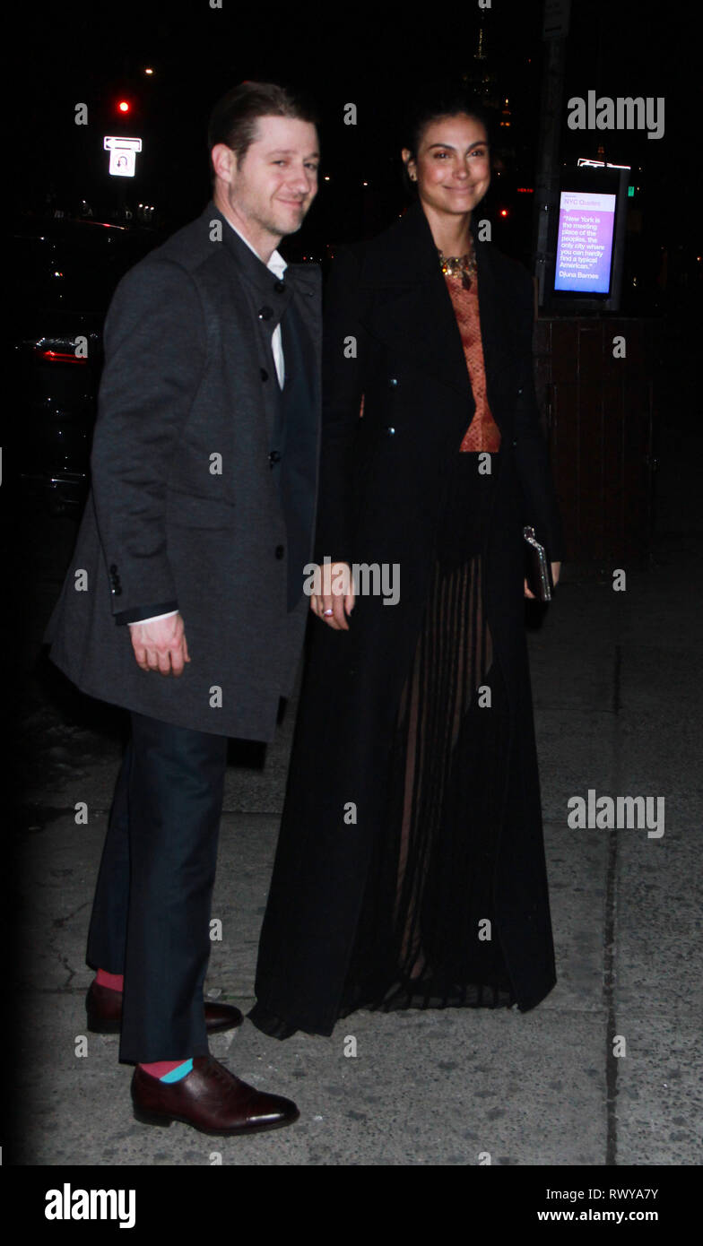 New York, NY, USA. 07 Mär, 2019. Benjamin McKenzie, Morena Baccarin, Bravo Premiere von Projekt- und Landebahn Vandal in New York City am 07. März 2019. Credit: Rw/Medien Punch/Alamy leben Nachrichten Stockfoto