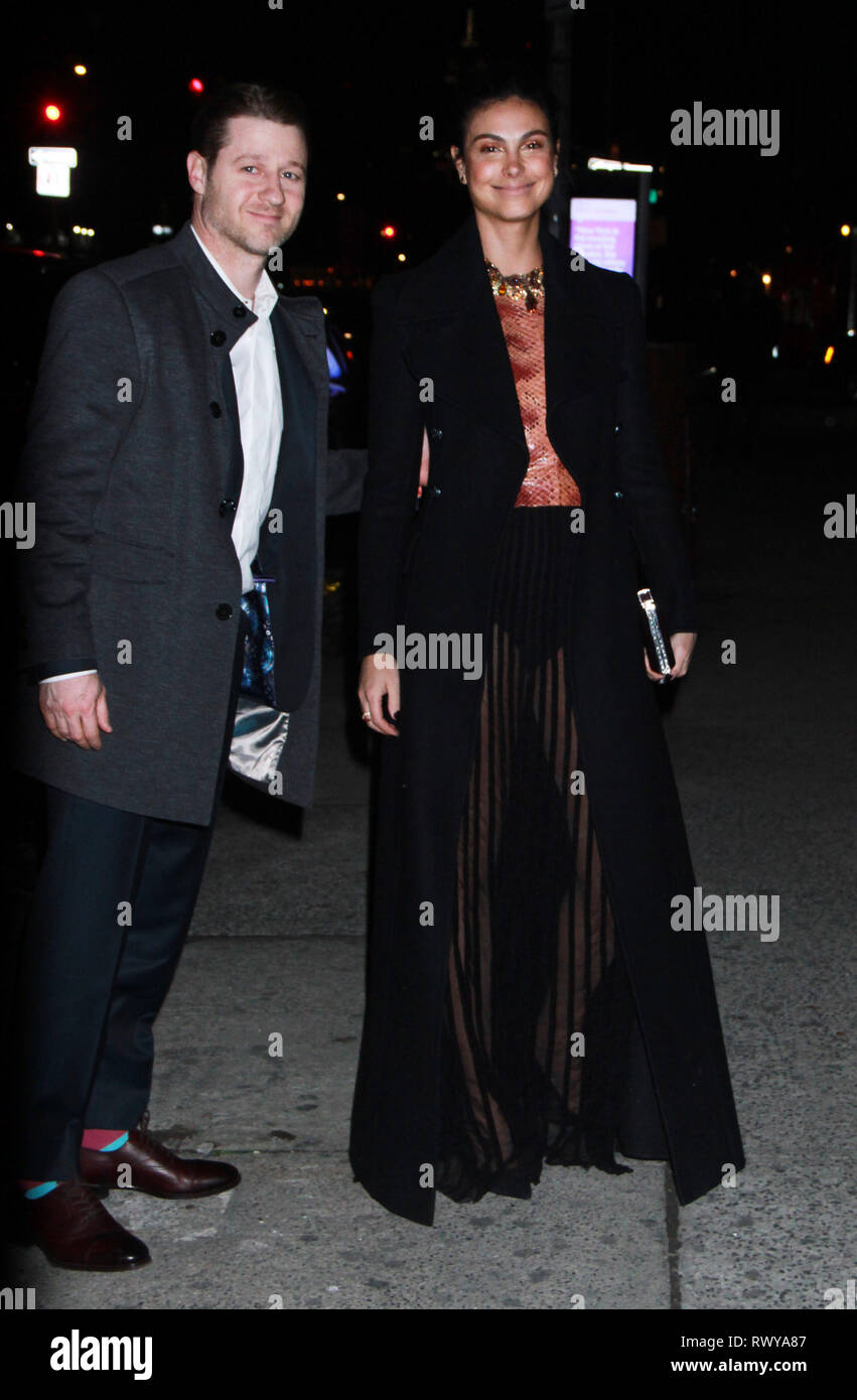 New York, NY, USA. 07 Mär, 2019. Benjamin McKenzie, Morena Baccarin, Bravo Premiere von Projekt- und Landebahn Vandal in New York City am 07. März 2019. Credit: Rw/Medien Punch/Alamy leben Nachrichten Stockfoto