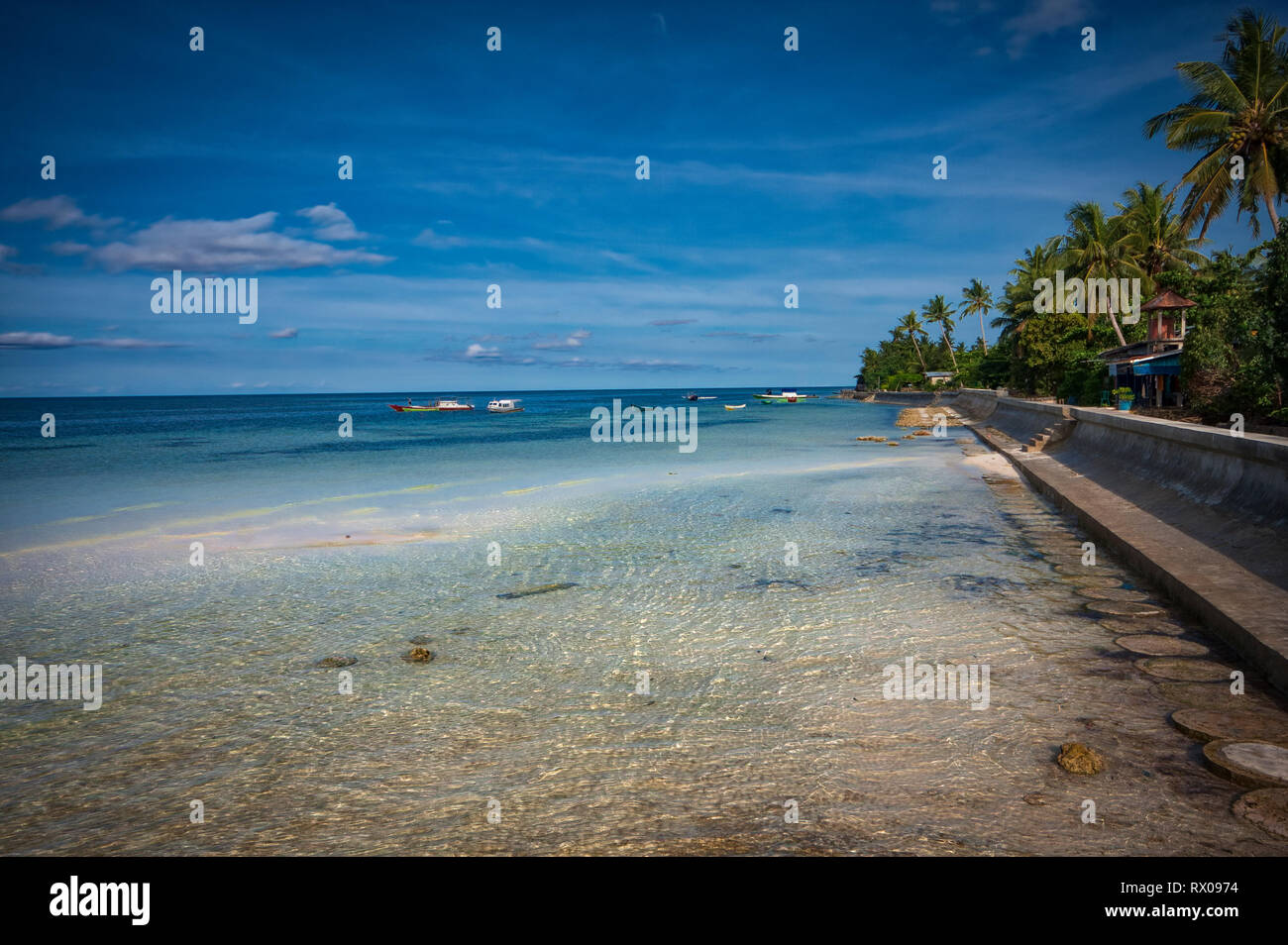 Tomia Insel ist die dritte Insel der Wakatobi mini Archipel. Tomia ist sehr für die Schönheit der Unterwasserwelt, die es umgibt. Stockfoto