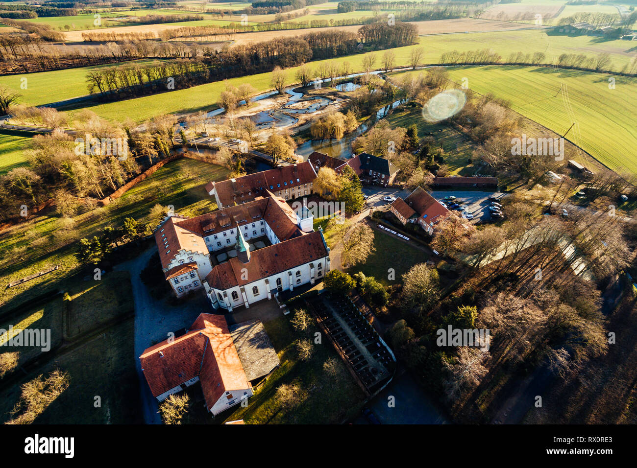Blick auf das Kloster Kloster Vinnenberg, einem beliebten Sehenswürdigkeiten und touristische ...