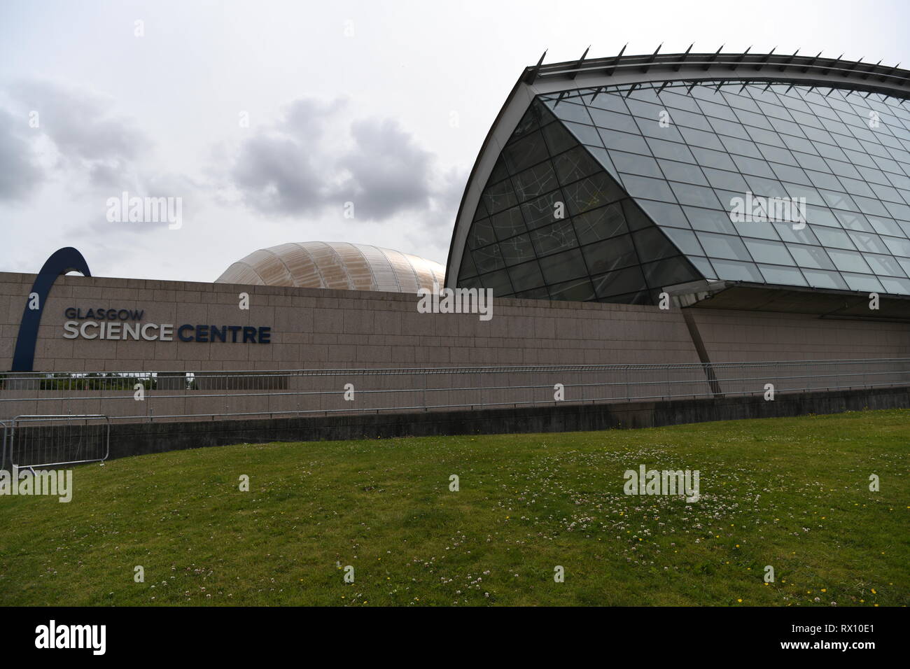 Glasgow Science Centre in der Clyde Waterfront Regeneration, am Südufer des Flusses Clyde in Glasgow, Schottland Stockfoto