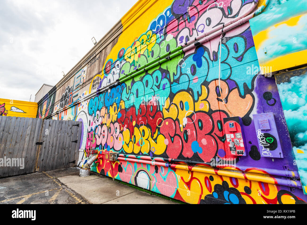 Graffiti durch einige talentierte Künstler in der Innenstadt von Houston, TX Stockfoto