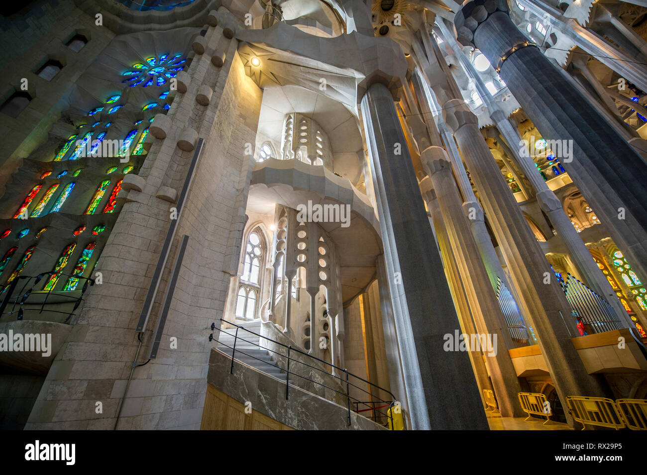 Innenraum der Kathedrale Sagrada Familia Stockfoto