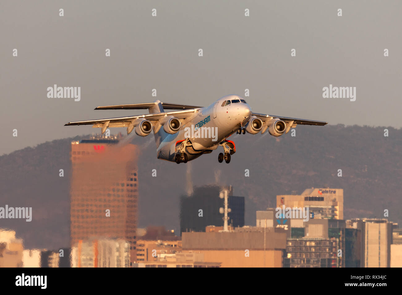 Cobham Aviation British Aerospace Flugzeuge 146-300 VH-NJZ vom Flughafen Adelaide. Stockfoto