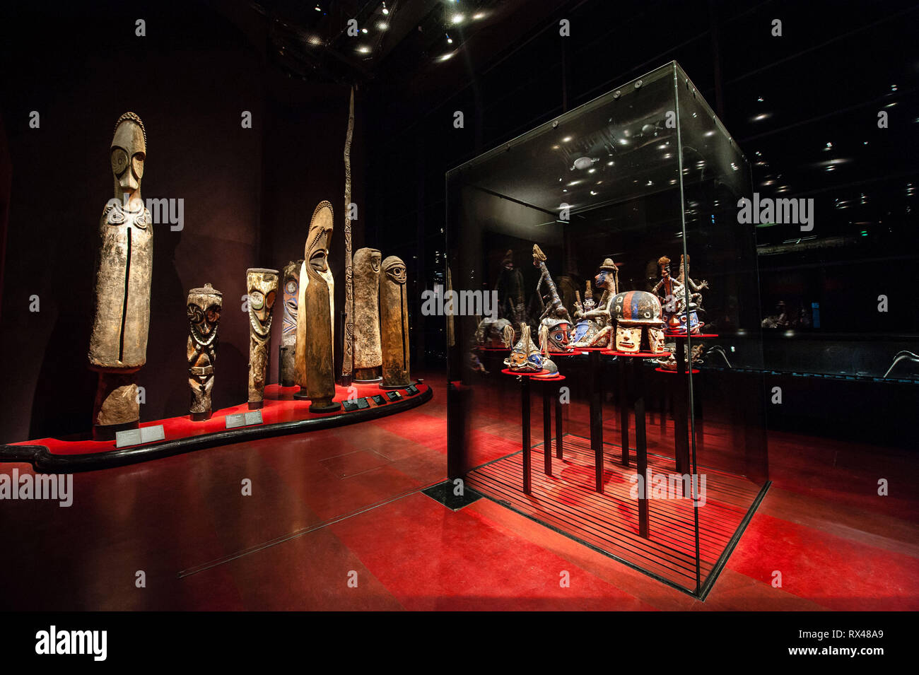 Paris (Frankreich): Musée des arts Premiers du Quai Branly, Museum mit der indigenen Kunst und Kulturen in Afrika, Asien, Ozeanien und Amerika. Stockfoto