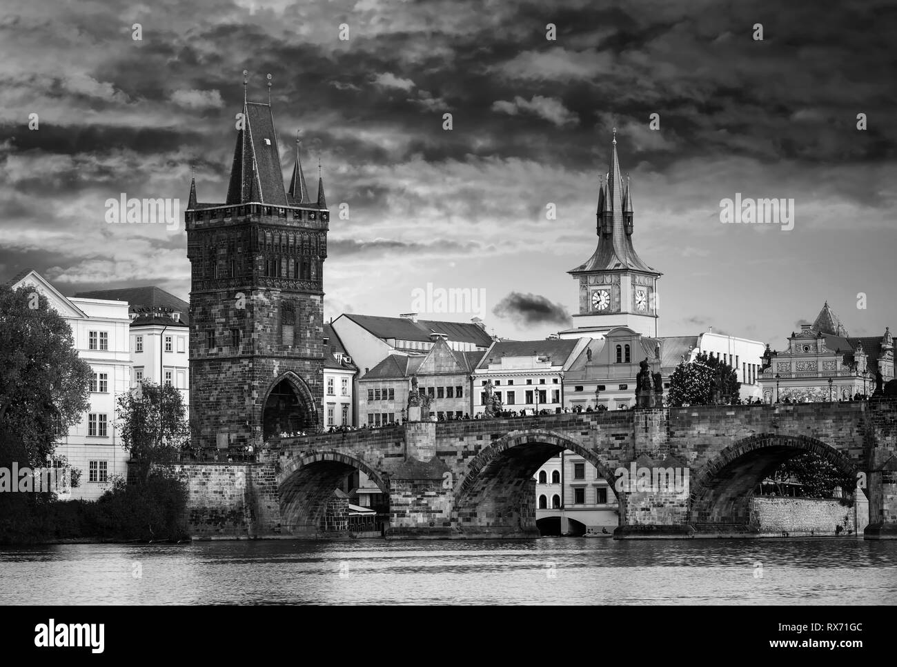 Malerische Aussicht auf das historische Zentrum von Prag, Gebäude und Wahrzeichen der Altstadt, Prag, Tschechische Republik Stockfoto