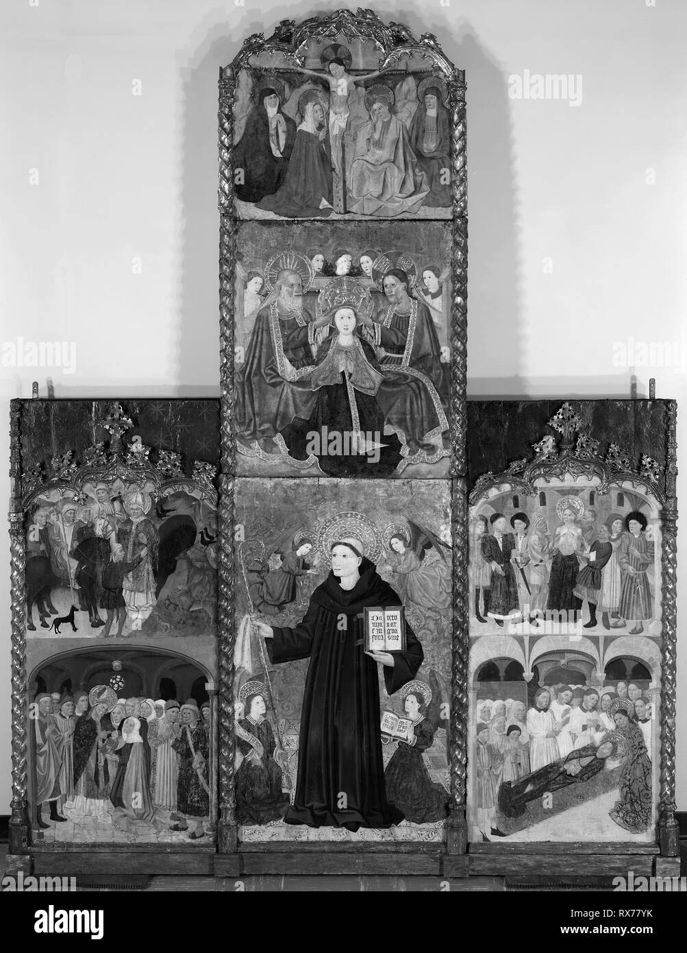 Altarbild der heiligen Athanasius, Blaise und Agatha. Meister der Riglos; Spanisch (Aragonien), Aktive c. 1435-60. Datum: 1400-1500. Abmessungen: Christus am Kreuz: 69,8 x 81,2 cm (27 1/2 x 32 in.) Bemalte Fläche: 61 x 73 cm (24 1/2 x 28 3/4 in.) Krönung der Jungfrau: 87,4 x 80,3 cm (34 3/8 x 31 5/8 in.) Bemalte Fläche: 87,3 x 73 cm (34 x 28 3/4 in.) Szenen aus dem Leben des heiligen Blasius: 154,3 x 69,8 cm (60 3/4 x 27 1/2 in.) Bemalte Fläche: 125,7 x 66 cm (49 1/2 x 26 in.) hl. Athanasius: 128,6 x 82 cm (50 5/8 x 32 1/4 in.) Bemalte Fläche: 124,7 x 73,7 cm (49 1/8 x 29 in.) Szenen aus t Stockfoto