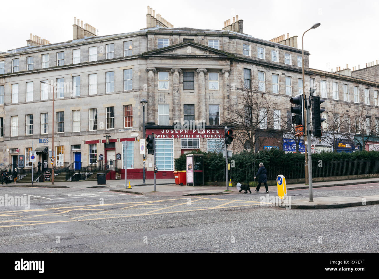 EDINBURGH, Schottland - Februar 9, 2019 - Elm Row, Teil von Leith Walk, eine der längsten Straßen in Edinburgh Stockfoto