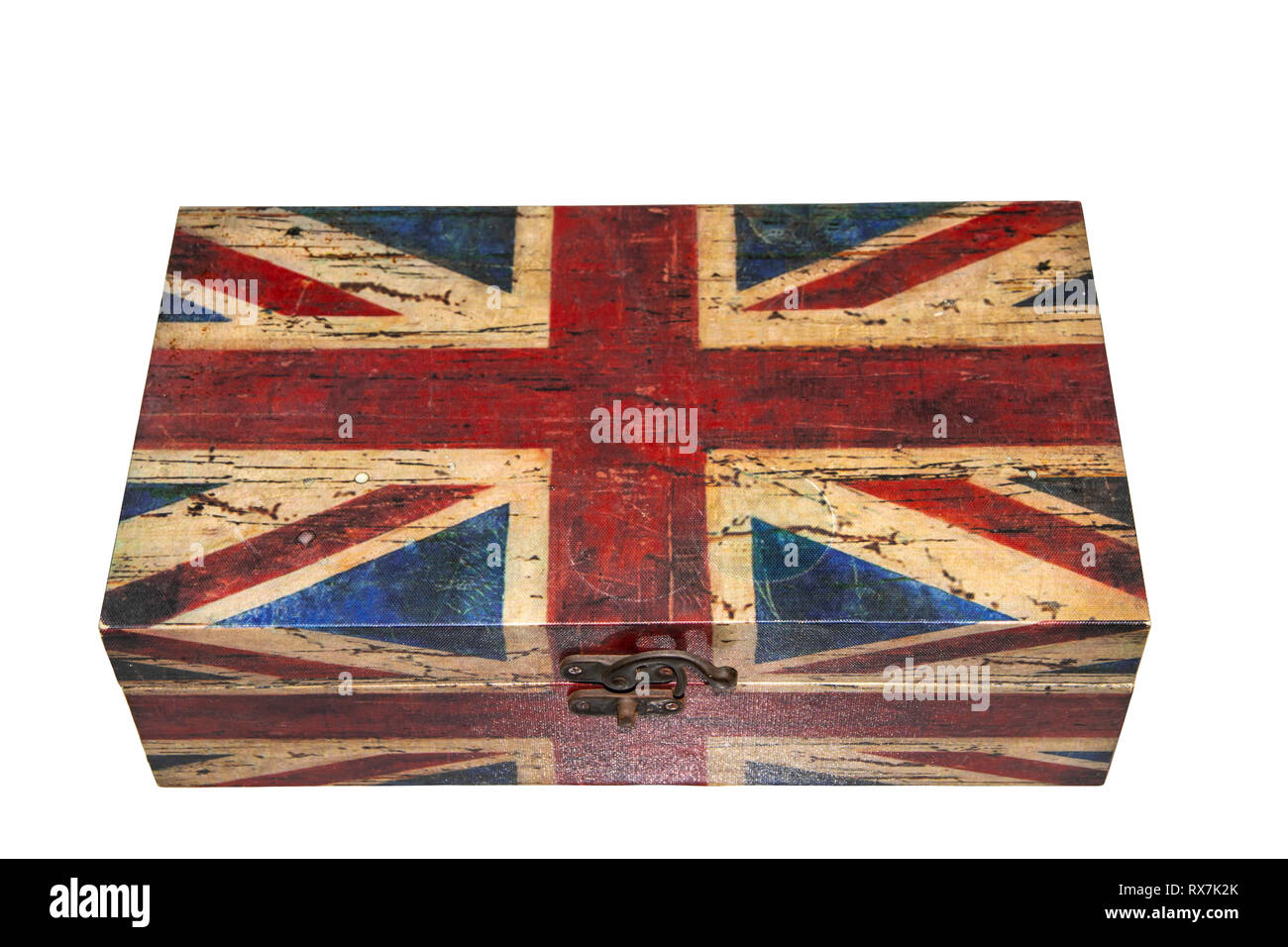 Vintage Box mit britischer Flagge isolieren auf weißem Hintergrund mit Freistellungspfaden. Stockfoto