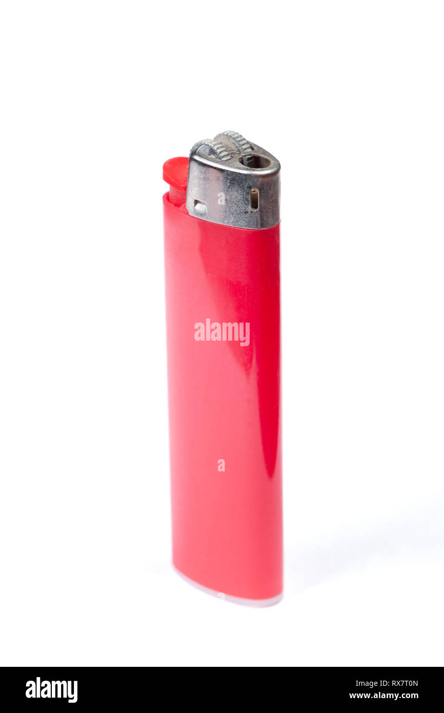 Rot Kunststoff- Einweg Feuerzeug auf weißem Hintergrund Stockfoto