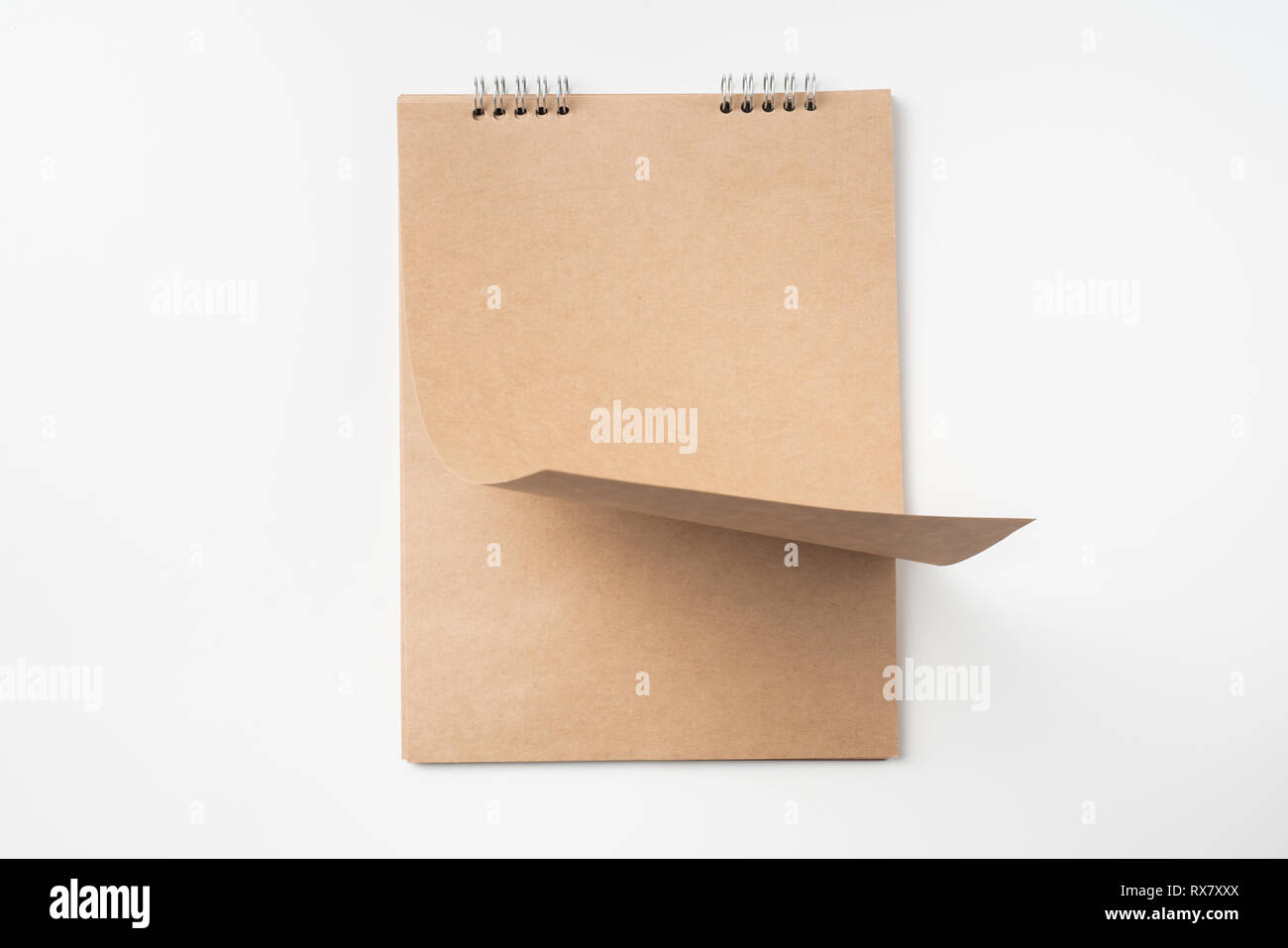 Designkonzept - Ansicht von oben bis sie kraft Seite auf weißem Hintergrund für Mockup isoliert Stockfoto