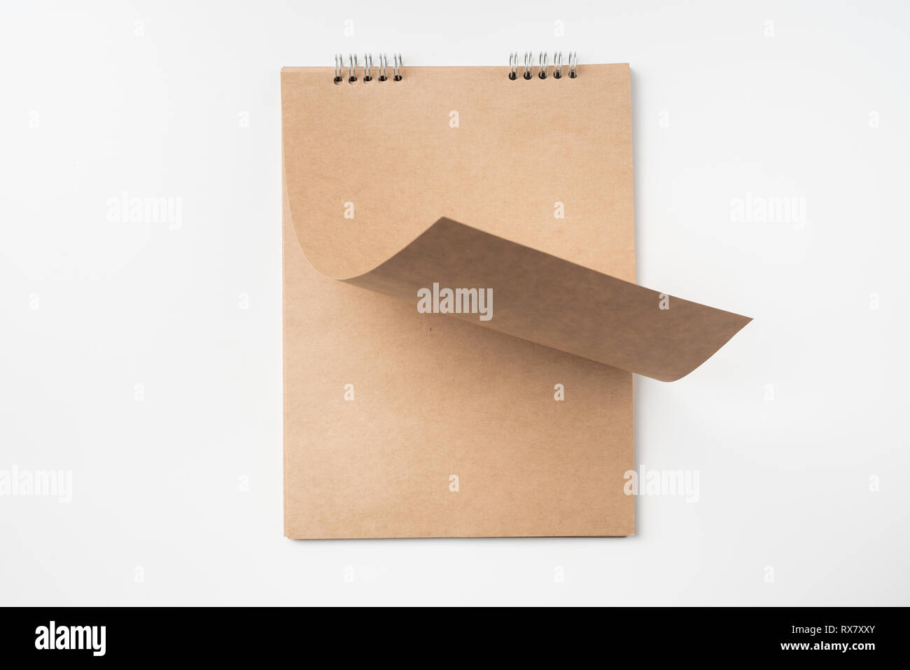 Designkonzept - Ansicht von oben bis sie kraft Seite auf weißem Hintergrund für Mockup isoliert Stockfoto