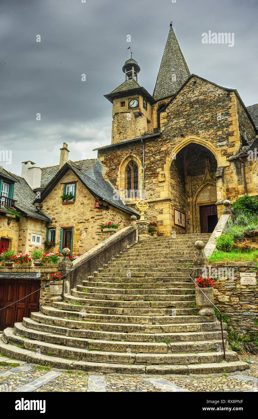 Kirche von Saint-Fleuret, Estaing, Aveyron Abteilung, Occitane, Frankreich Stockfoto