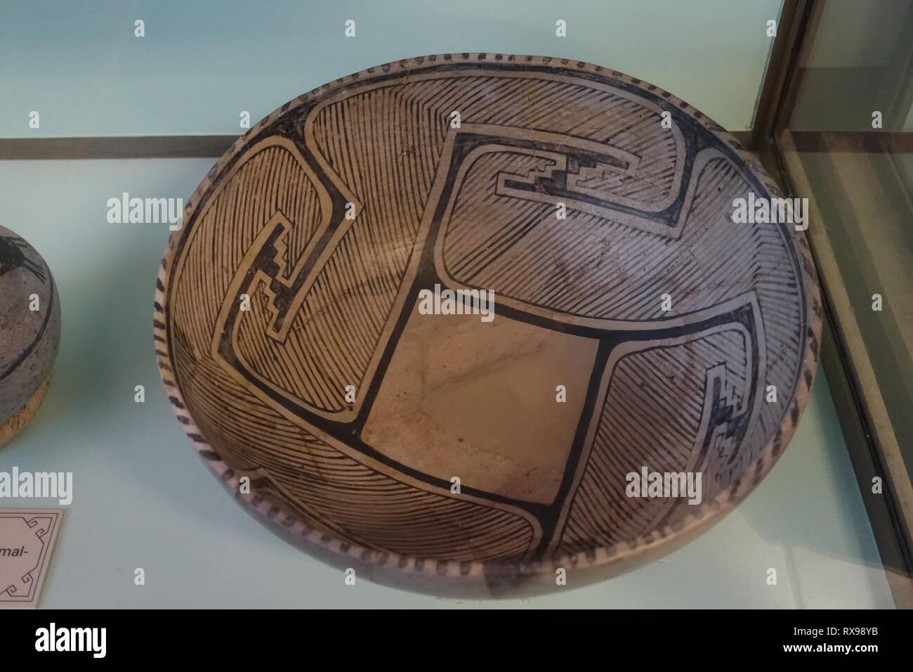 Eine seltene Schüssel auf Anzeige am Museum Bereich der Mesa Verde Stockfoto