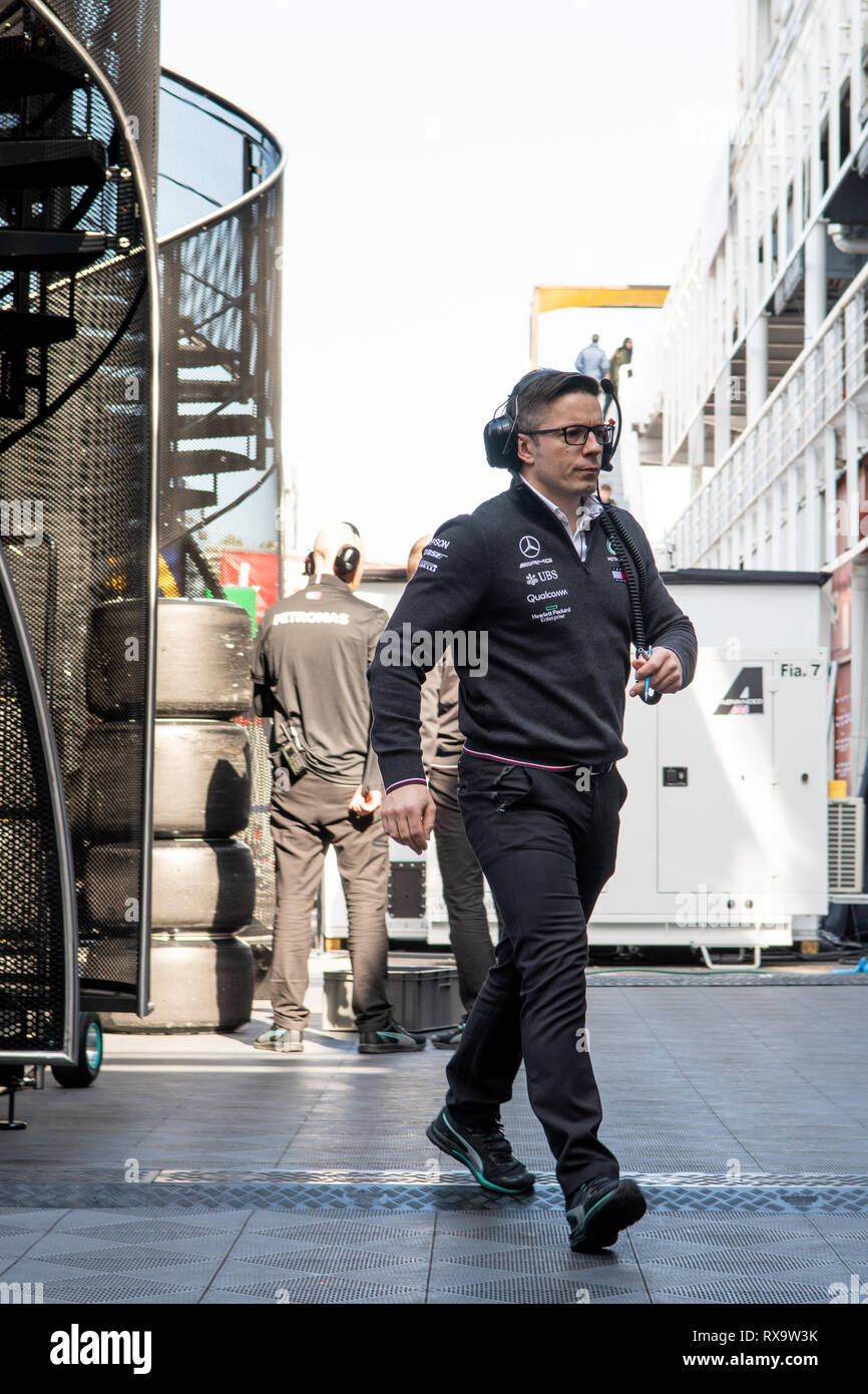 Barcelona, Spanien. 18 Februar, 2019 - Peter Bonnington "Bono" renningenieur von Lewis Hamilton (44) mit Mercedes AMG F1 Team während der F1 Winter Testen Stockfoto