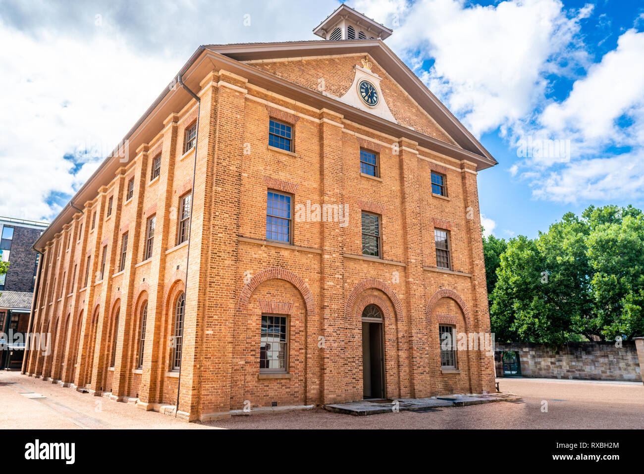 Blick auf den Hyde Park Barracks Hauptgebäude eine sandstock Ziegel, denkmalgeschütztes Gebäude in Sydney NSW Australien Stockfoto