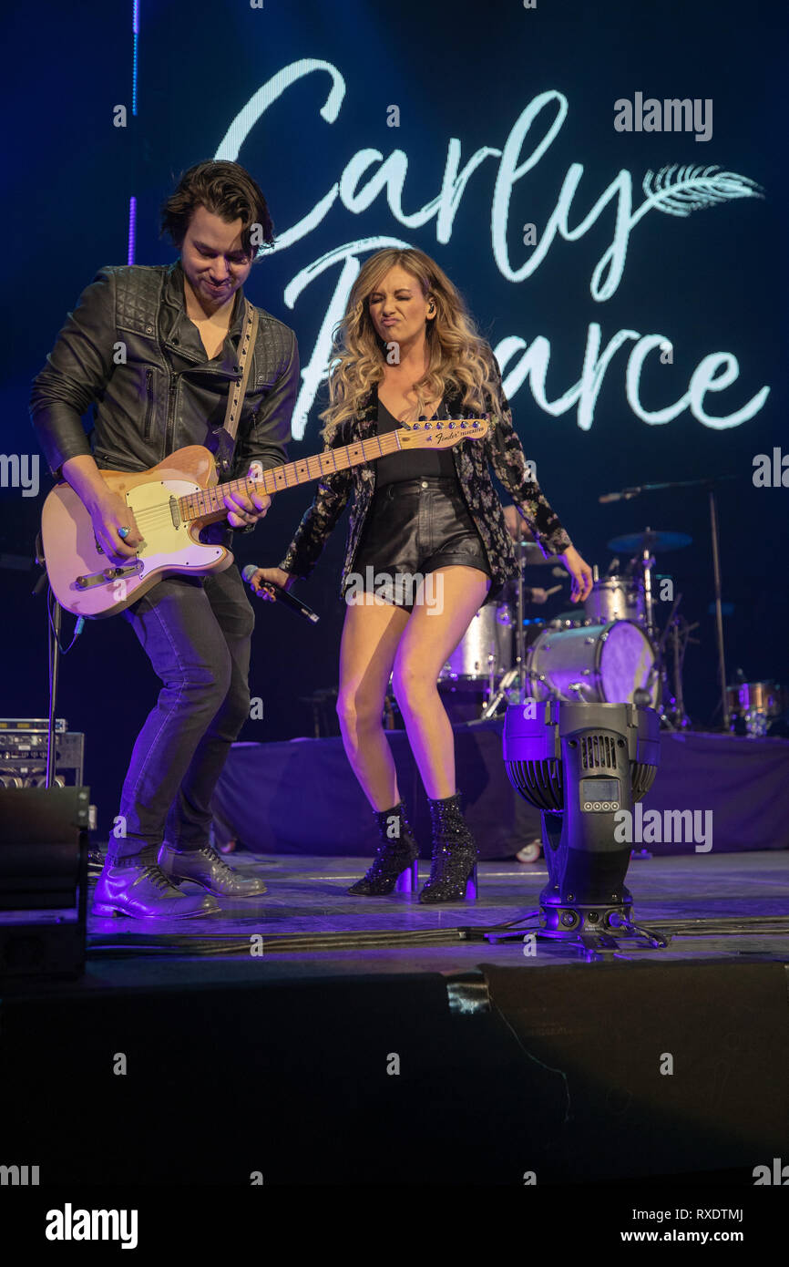 London, Großbritannien. 09 Mär, 2019. London, Großbritannien. Samstag, 9. März 2019. Carly Pearce ausführen an Tag 2 von C2C: Land zu Land Festival in der O2 Arena, Kredit: Jason Richardson/Alamy leben Nachrichten Stockfoto