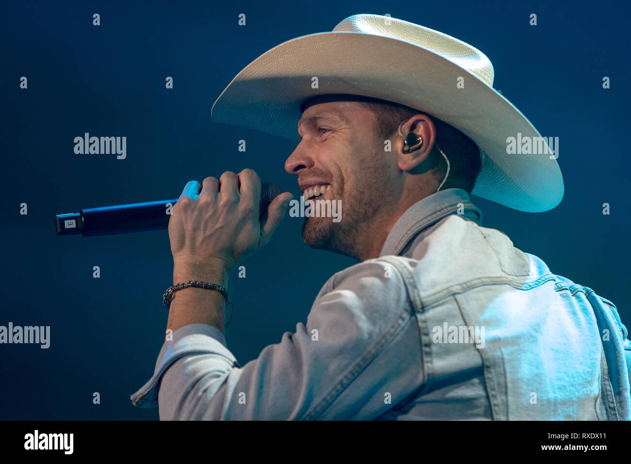 London, Großbritannien. 09 Mär, 2019. London, Großbritannien. Samstag, 9. März 2019. Dustin Lynch ausführen an Tag 2 von C2C: Land zu Land Festival in der O2 Arena, Kredit: Jason Richardson/Alamy leben Nachrichten Stockfoto