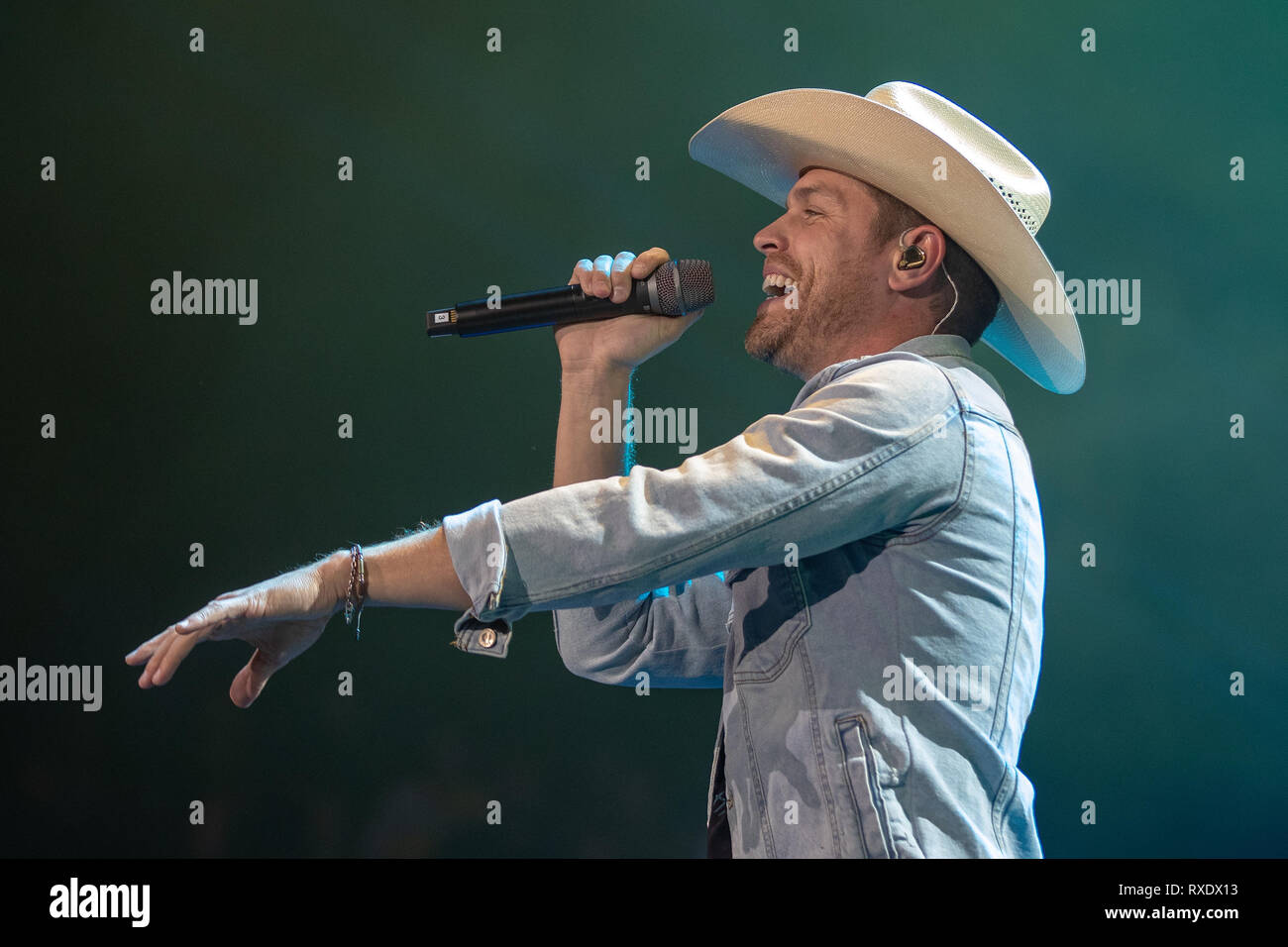London, Großbritannien. 09 Mär, 2019. London, Großbritannien. Samstag, 9. März 2019. Dustin Lynch ausführen an Tag 2 von C2C: Land zu Land Festival in der O2 Arena, Kredit: Jason Richardson/Alamy leben Nachrichten Stockfoto