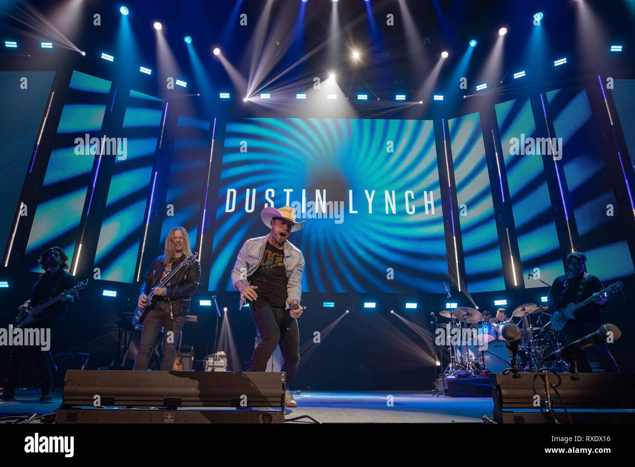 London, Großbritannien. 09 Mär, 2019. London, Großbritannien. Samstag, 9. März 2019. Dustin Lynch ausführen an Tag 2 von C2C: Land zu Land Festival in der O2 Arena, Kredit: Jason Richardson/Alamy leben Nachrichten Stockfoto