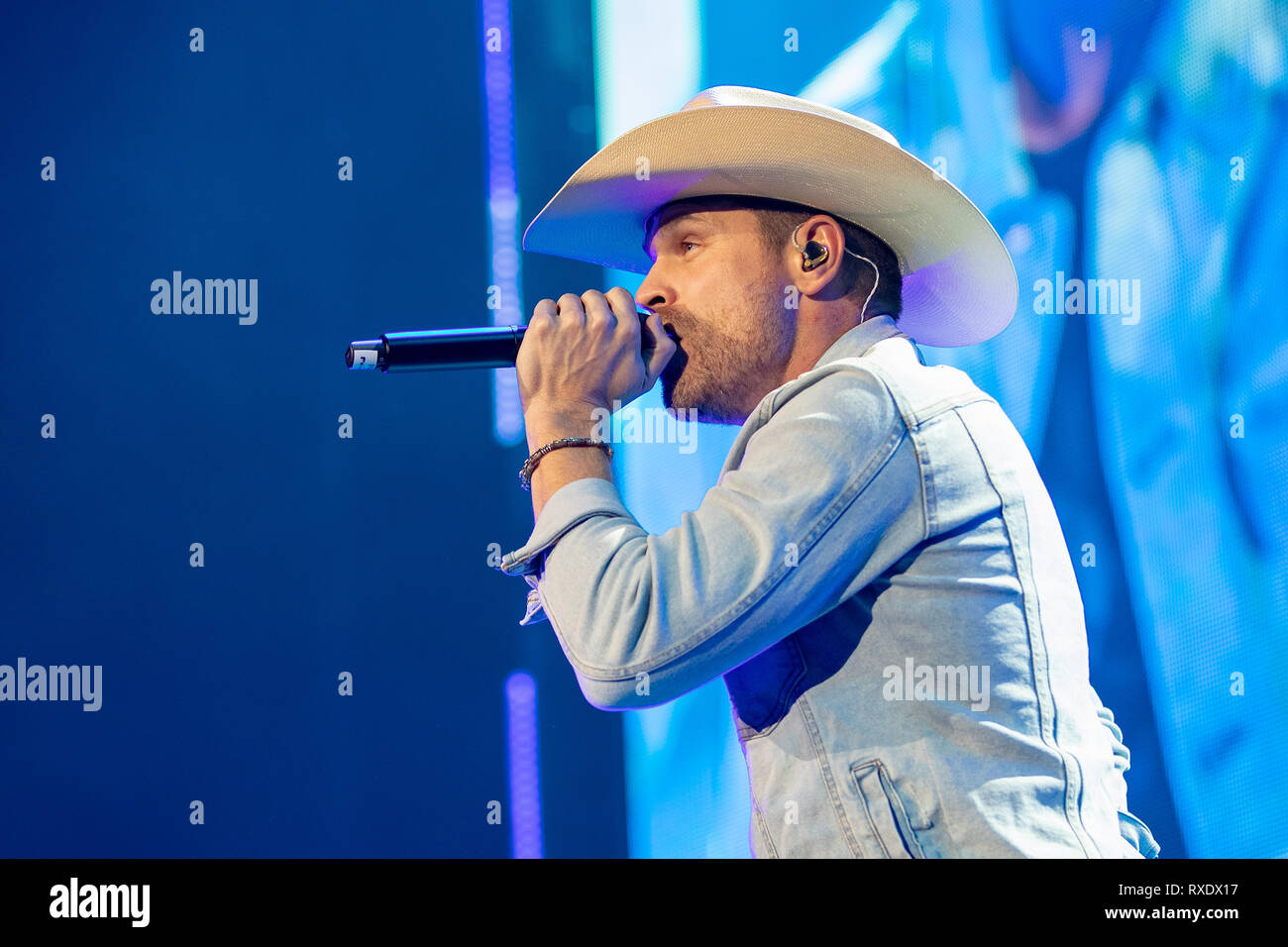 London, Großbritannien. 09 Mär, 2019. London, Großbritannien. Samstag, 9. März 2019. Dustin Lynch ausführen an Tag 2 von C2C: Land zu Land Festival in der O2 Arena, Kredit: Jason Richardson/Alamy leben Nachrichten Stockfoto