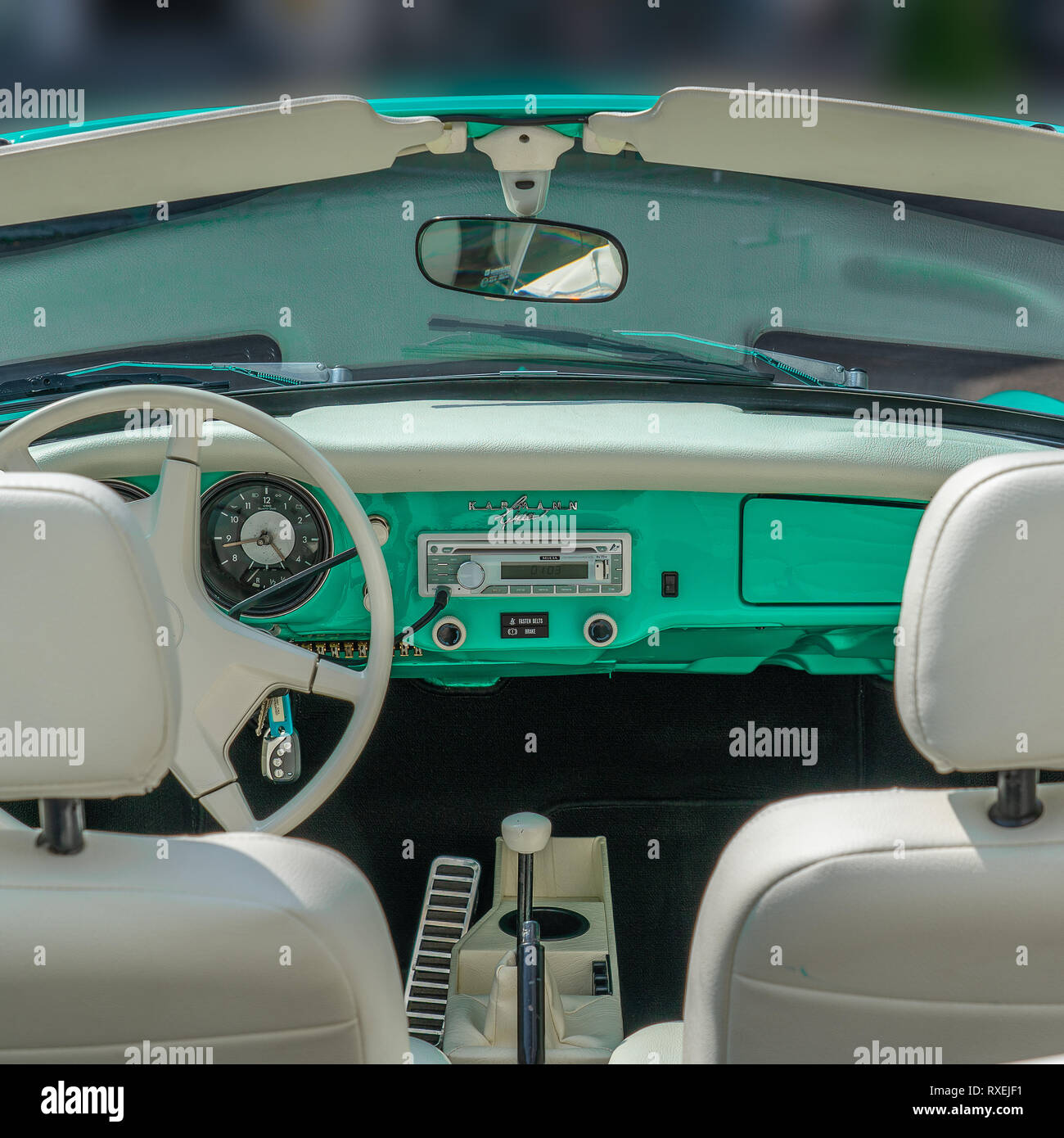 Mint Green Car Stockfotos Mint Green Car Bilder Alamy