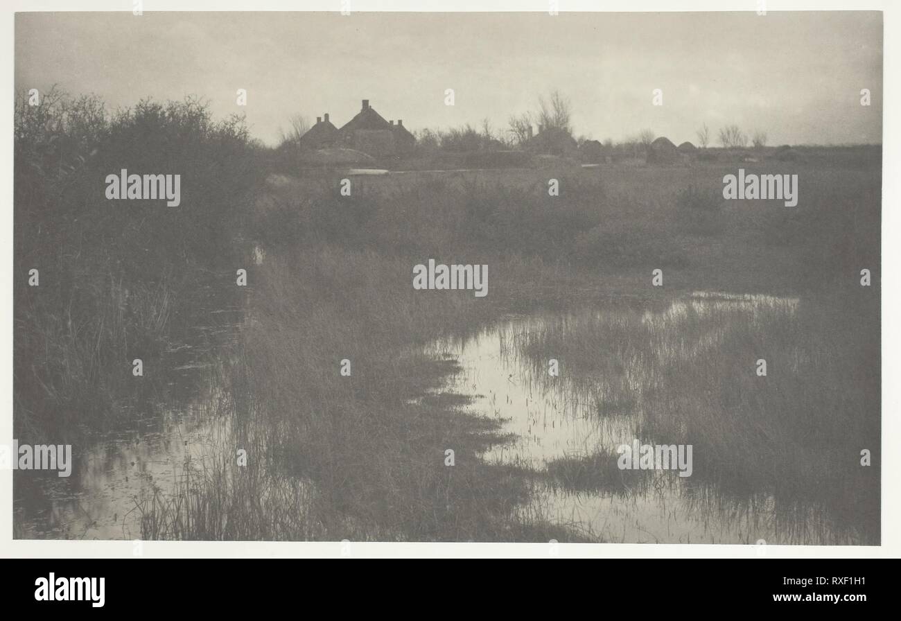 Am Rande des Sumpfes. Peter Henry Emerson; Englisch, geboren in Kuba, 1856-1936. Datum: 1886. Abmessungen: 17,6 x 28,9 cm (Bild/Papier); 28,6 × 40,7 cm (album Seite). Platin drucken, PL. XXXIX aus dem Album 'Leben und Landschaft auf den Norfolk Broads' (1886), Ausgabe von 200. Herkunft: England. Museum: Das Chicago Art Institute. Stockfoto