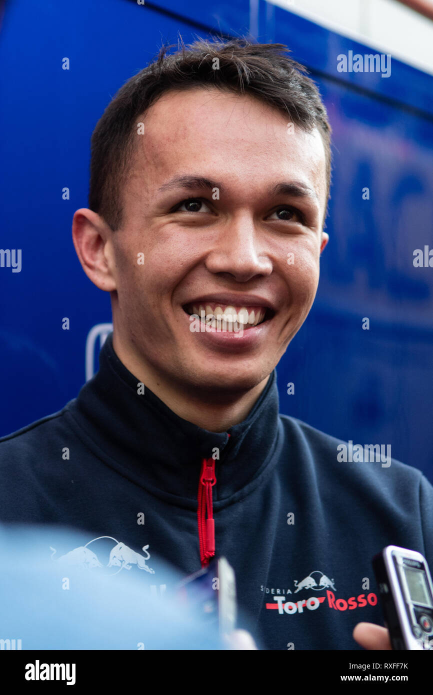 Barcelona, Spanien. 26 Februar, 2019 - Alexander Albon von Thailand mit 23 Scuderia Toro Rosso STR 14 Honda portrait Tag 5 der F1 Winter Prüfung. Stockfoto