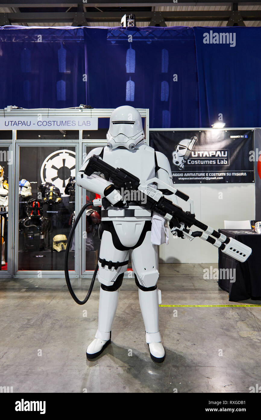 Mailand, Italien - 8. März 2019 Cartoomics Comic Con Cosplay eines Sturms Tropper aus Star Wars Film Stockfoto