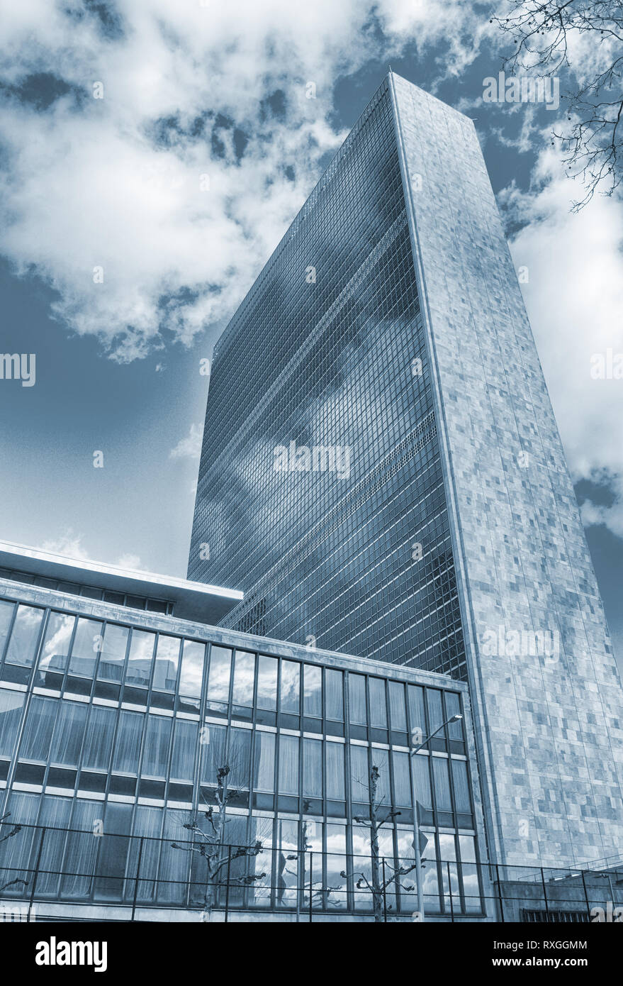 New York City - oben zu schauen. Gebäude der Vereinten Nationen. Stockfoto